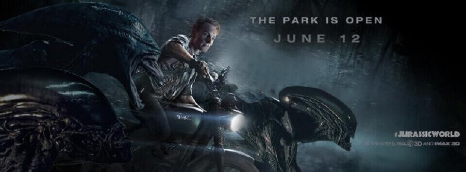 Photomontage combinant Jurassic World et Alien: David remplace Chris Pratt sur sa moto, entouré de Xénomorphes à la place des vélociraptors